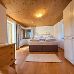 Anton Zillertal *